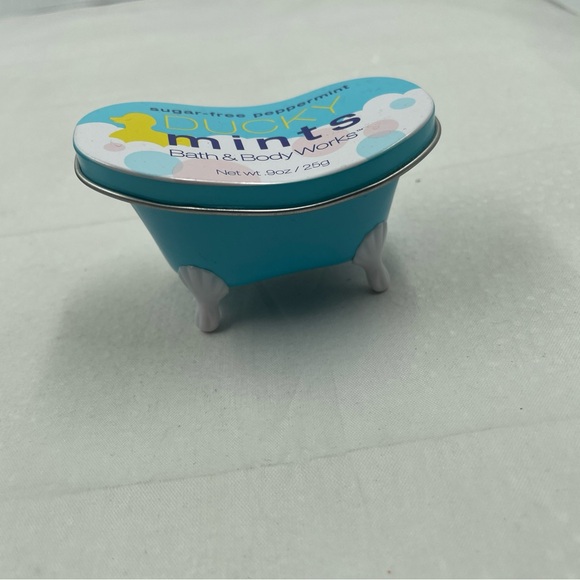 Y2K Bath & Body Works Bathtub Tin - Picture 3 of 5